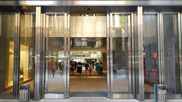 Automatic door maintenance