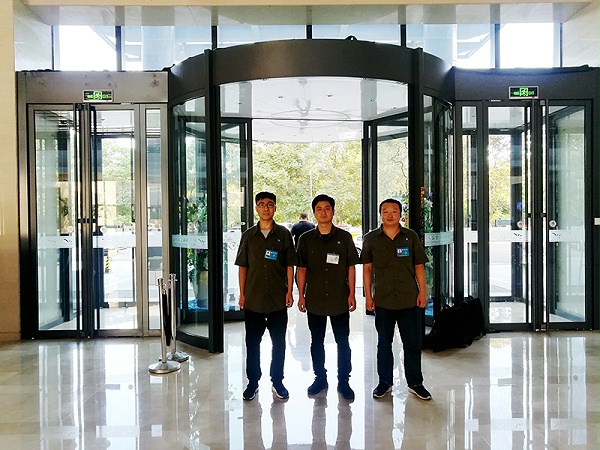 門道佰分佰自動門維修團隊五