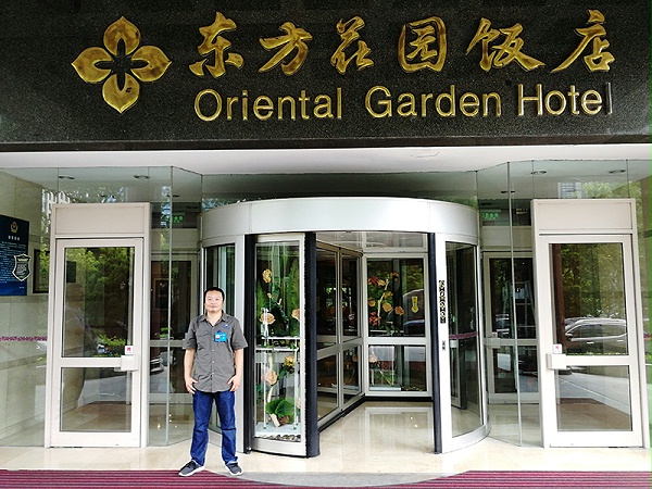 門道佰分佰自動門維修團隊一