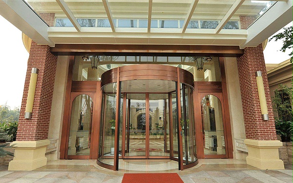 正確挑選旋轉門顏色有效提高建筑整體檔次