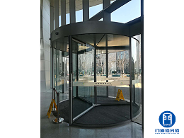 蓋澤三翼自動(dòng)旋轉(zhuǎn)門(mén)主控箱升級(jí)改造服務(wù)案例