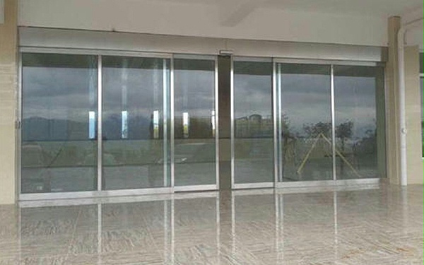 防疫丨進出口無接觸自動門，減少疫情傳播的利器