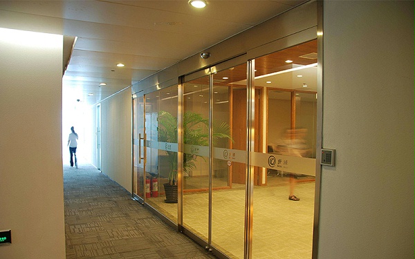 智能化趨勢背景下的自動門有哪些表現形式