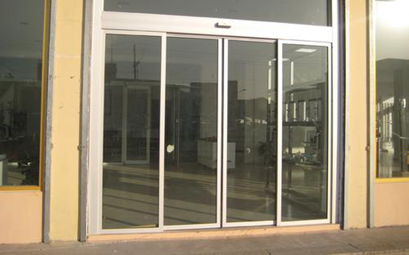 維修Panasonic松下重型自動(dòng)門(mén)常見(jiàn)故障方法