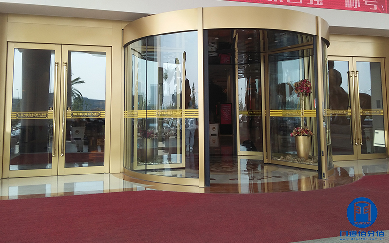 旋轉門維修保養案例