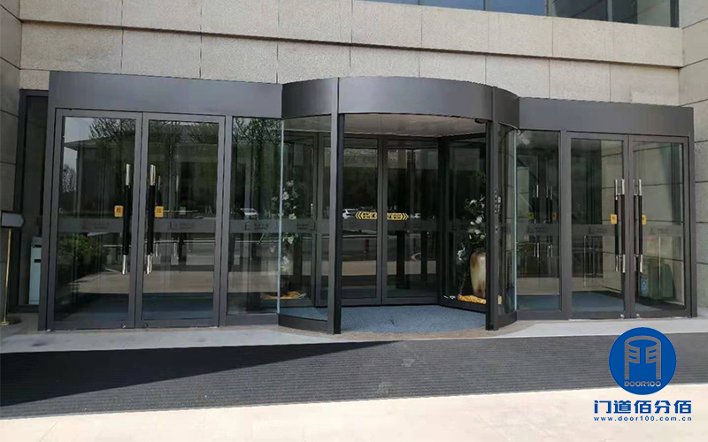 自動(dòng)旋轉(zhuǎn)門包飾美化與防夾傳感器升級(jí)服務(wù)