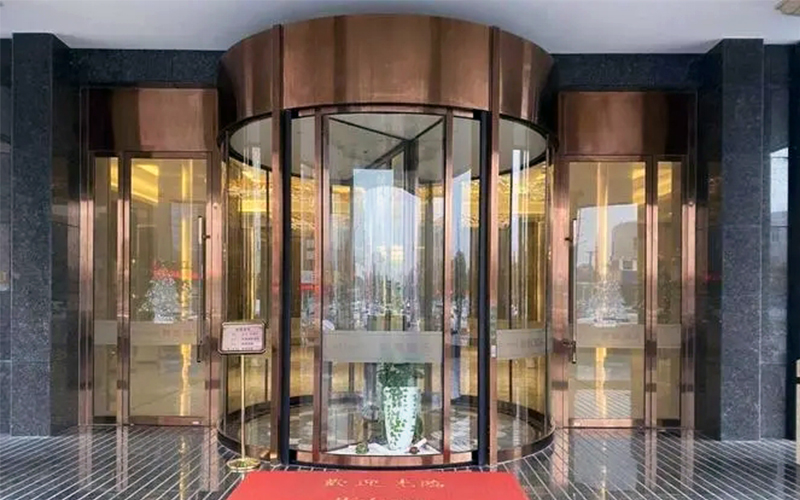 維修基礎：旋轉門維修師傅應掌握技術有？