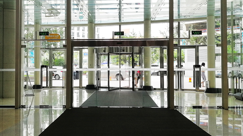 門道佰分佰淺析未來自動門行業(yè)的發(fā)展方向_門道佰分佰