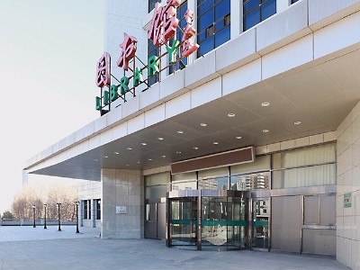 旋轉門如何做到與周邊環境融為一體