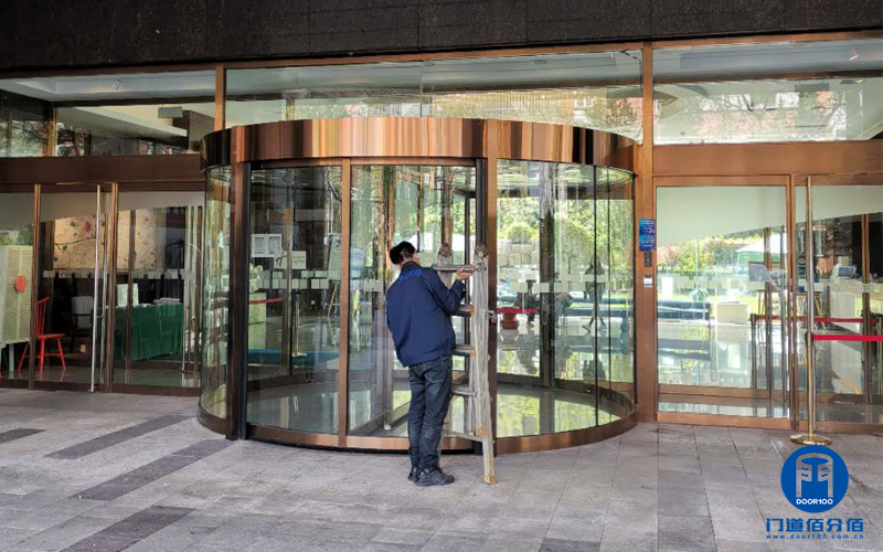 寶盾自動旋轉門故障處理北京東城酒店兩翼門維修升級