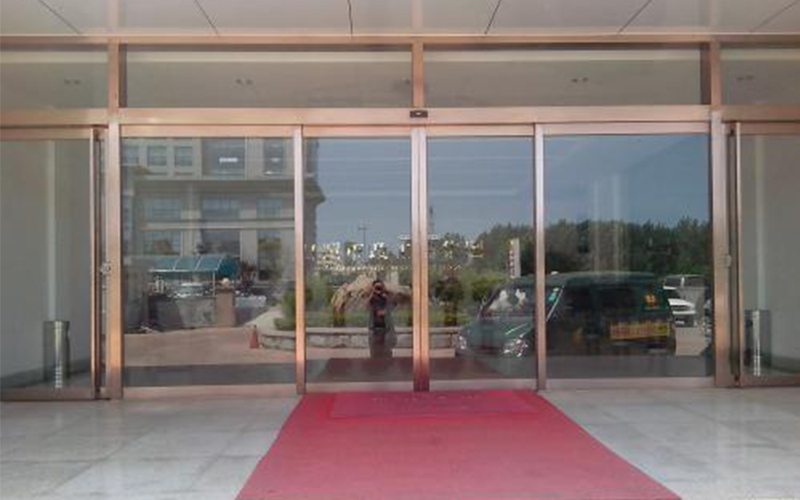 電動感應門常見偽故障及維修解決辦法總結