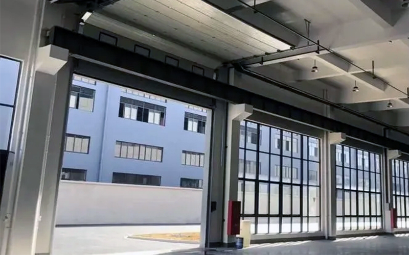 工業(yè)門種類繁多，如何為不同場景挑選合適的門？1