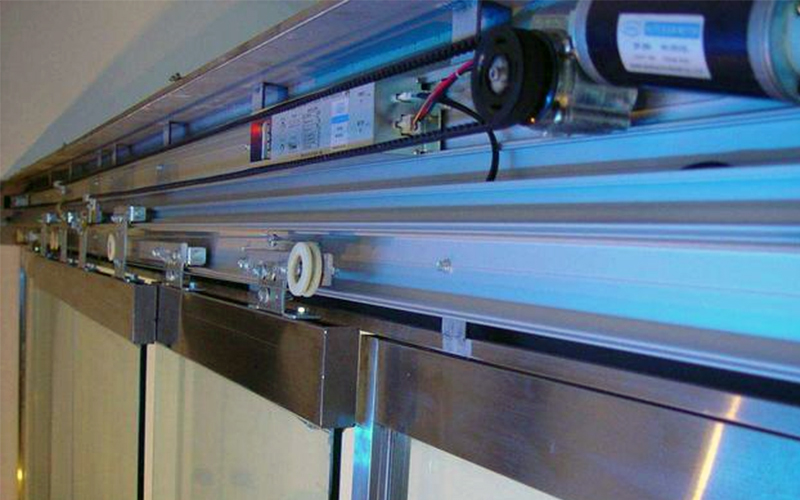 平移式自動門掛輪（輪子）為何經常損壞？如何防止？