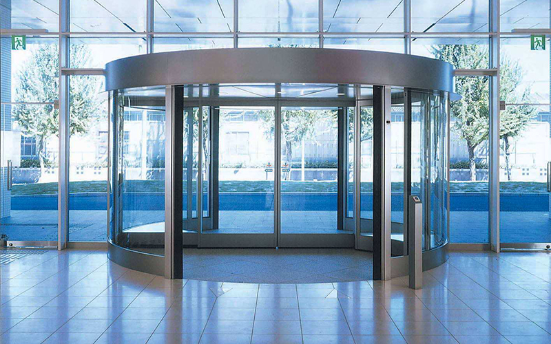 自動(dòng)旋轉(zhuǎn)門(mén)是如何鎖門(mén)的？旋轉(zhuǎn)門(mén)門(mén)鎖介紹