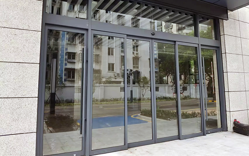 寒冷冬季，如何讓自動門遠離故障？