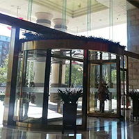 北京金臺飯店大成路分店兩翼旋轉門保養