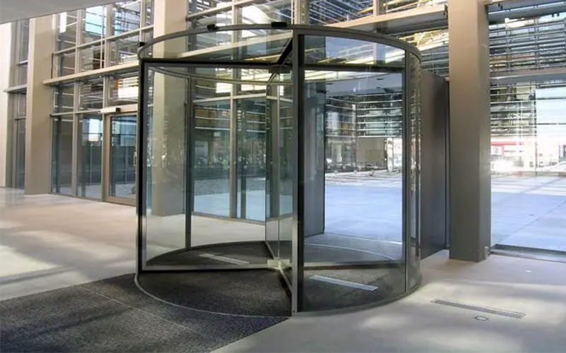 深入了解四翼旋轉(zhuǎn)門：組成、功能、維修和保養(yǎng)