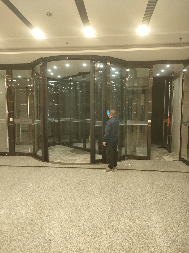 9931ea37815b6517614b07dd33661e7b_compress