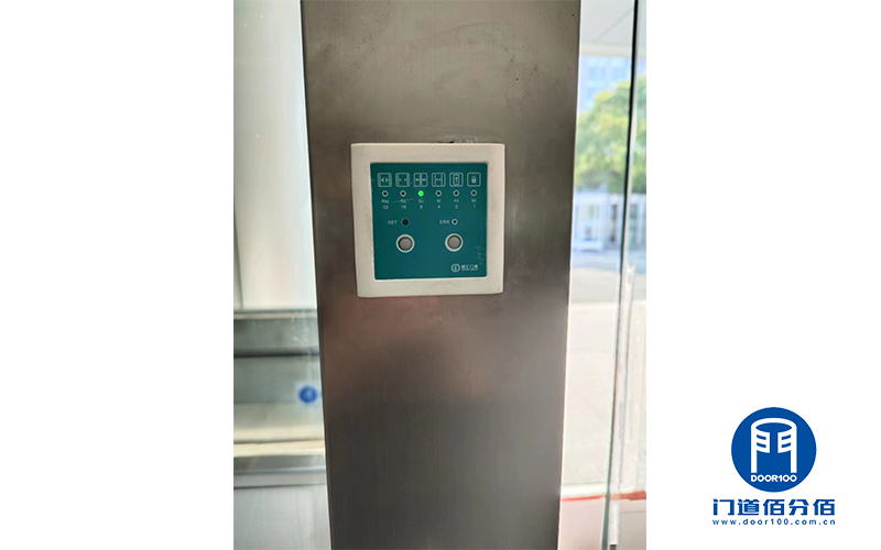 上海銀行數據中心無框自動玻璃門維修服務